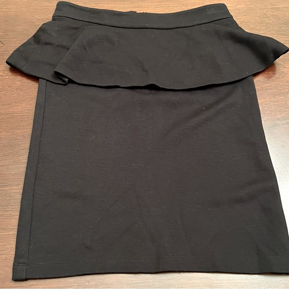 Alice + Olivia Black Thick Stretch Peplum Pencil Skirt - Picture 3 of 10